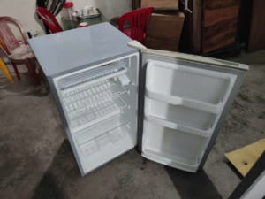 Alternative view of Tủ lạnh Mini 90 Lít